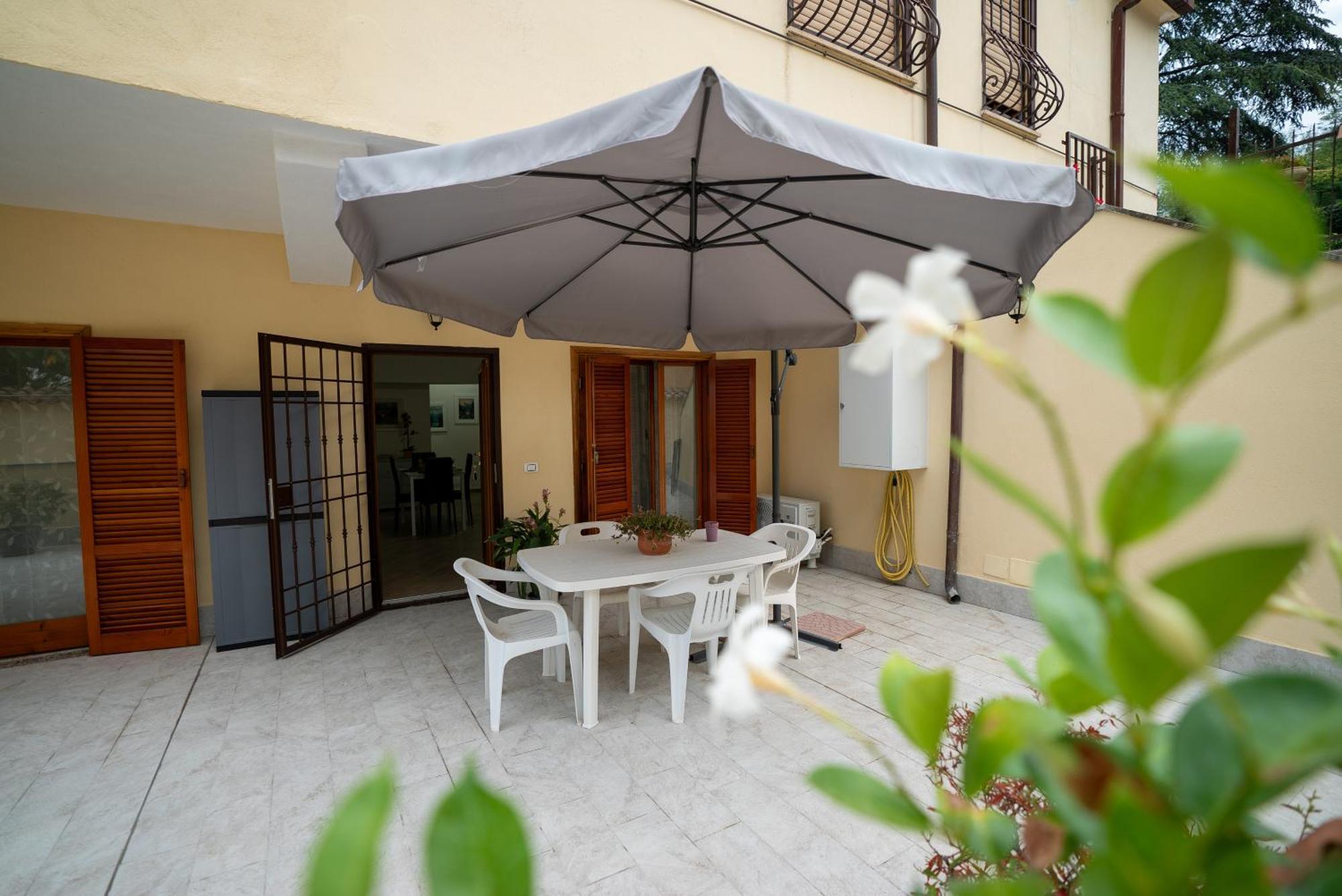 La Dolce Sosta Bed & Breakfast Campagnano Di Roma Exterior photo